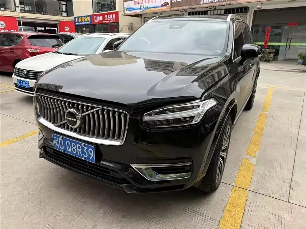 Volvo XC90 — фото 4