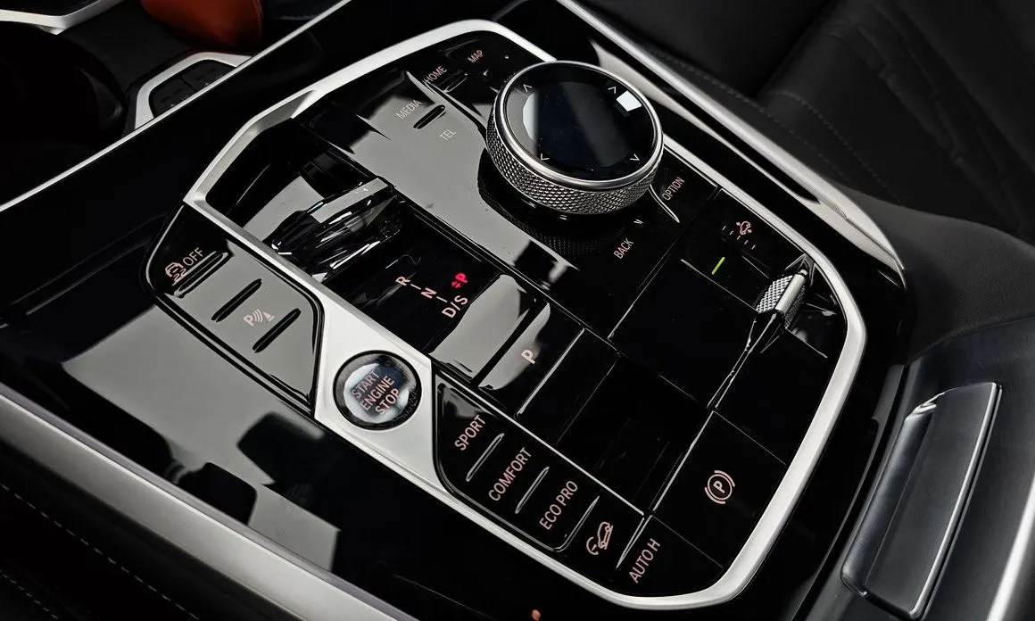 BMW X5 — фото 9