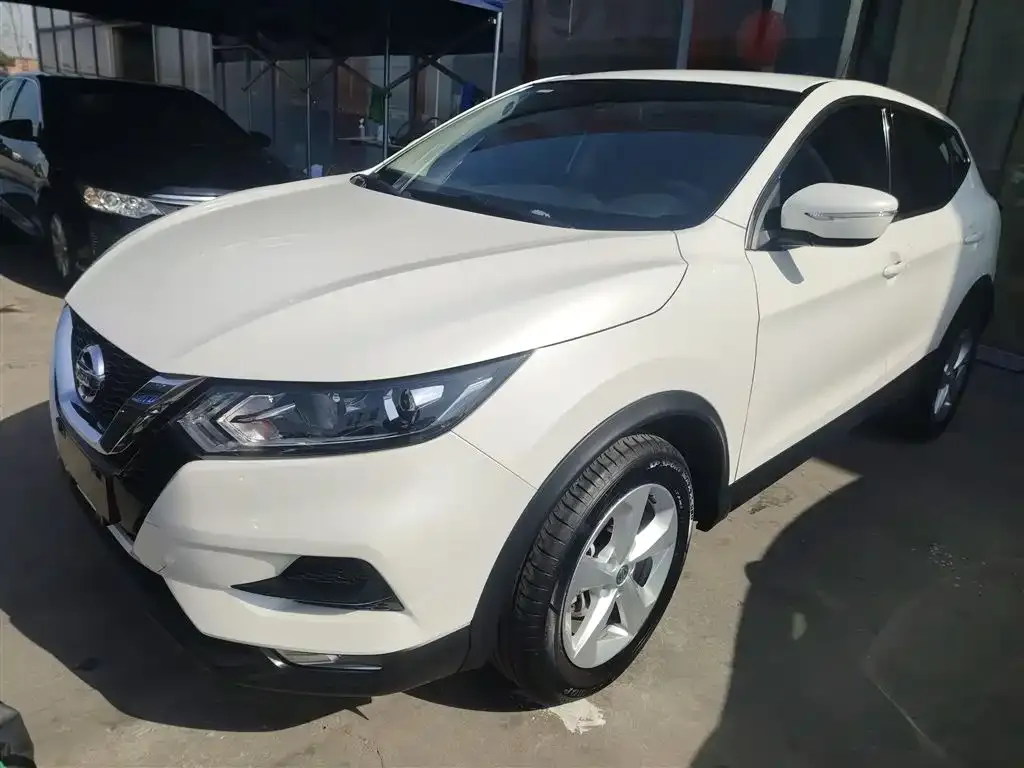 Nissan Qashqai — фото 7