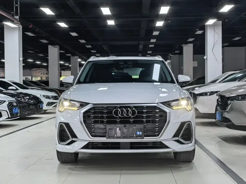 Audi Q3 — фото 6