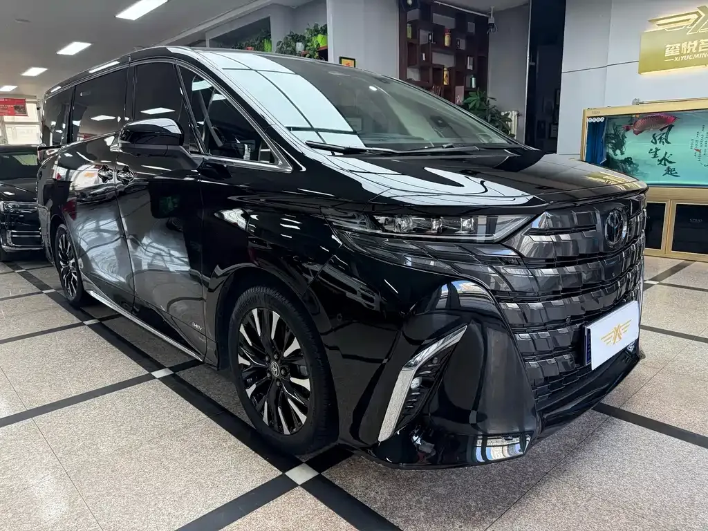 Toyota Alphard 2023 из CN, фото 10