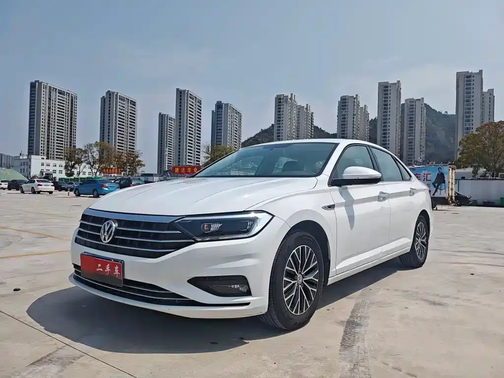 Volkswagen Sagitar