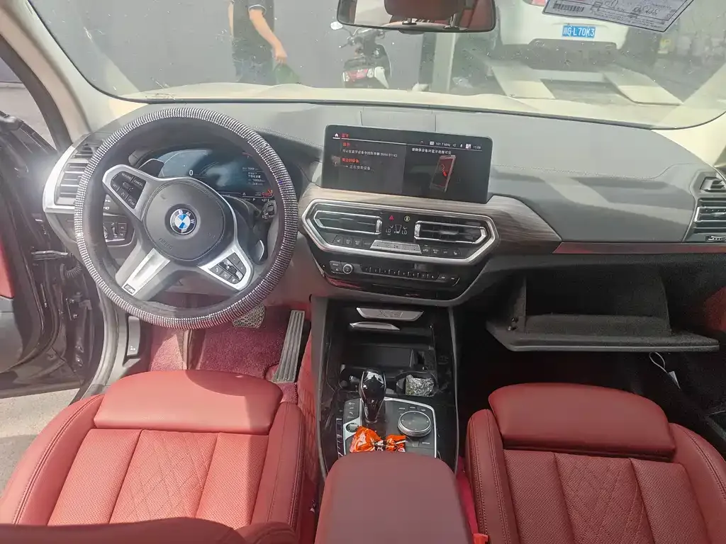 BMW X3 — фото 10