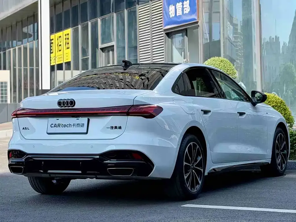 Audi A5L 2025 из CN, фото 2