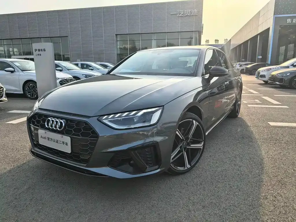 Audi A4L 2024 из CN, фото 1