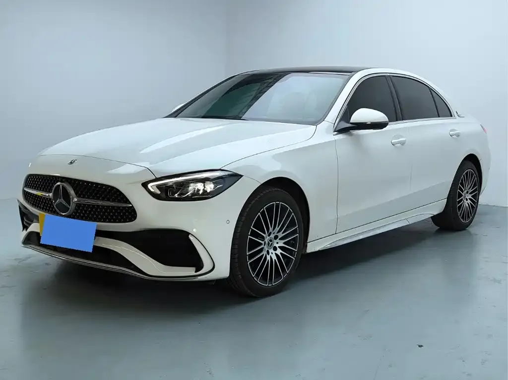 Mercedes-Benz C-Class — фото 1
