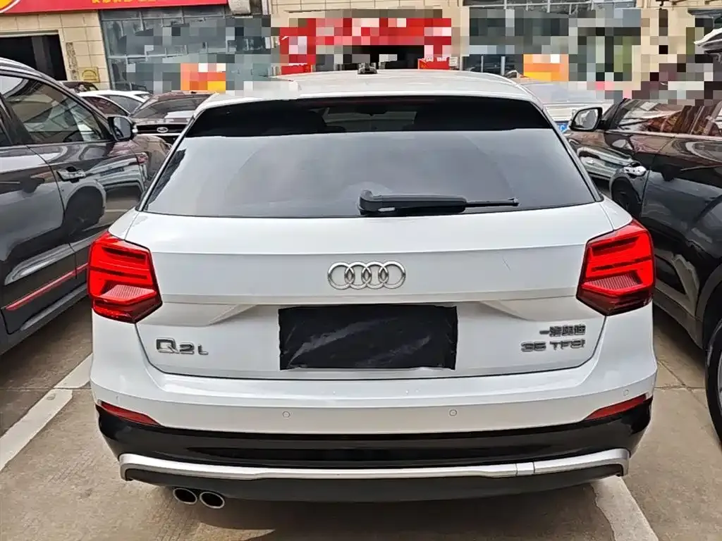 Audi Q2L 2021 из CN, фото 2