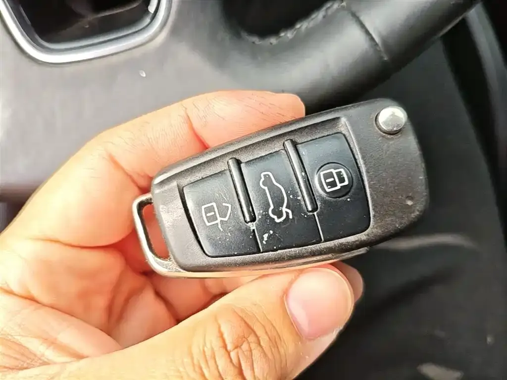 Audi Q2L 2021 из CN, фото 10