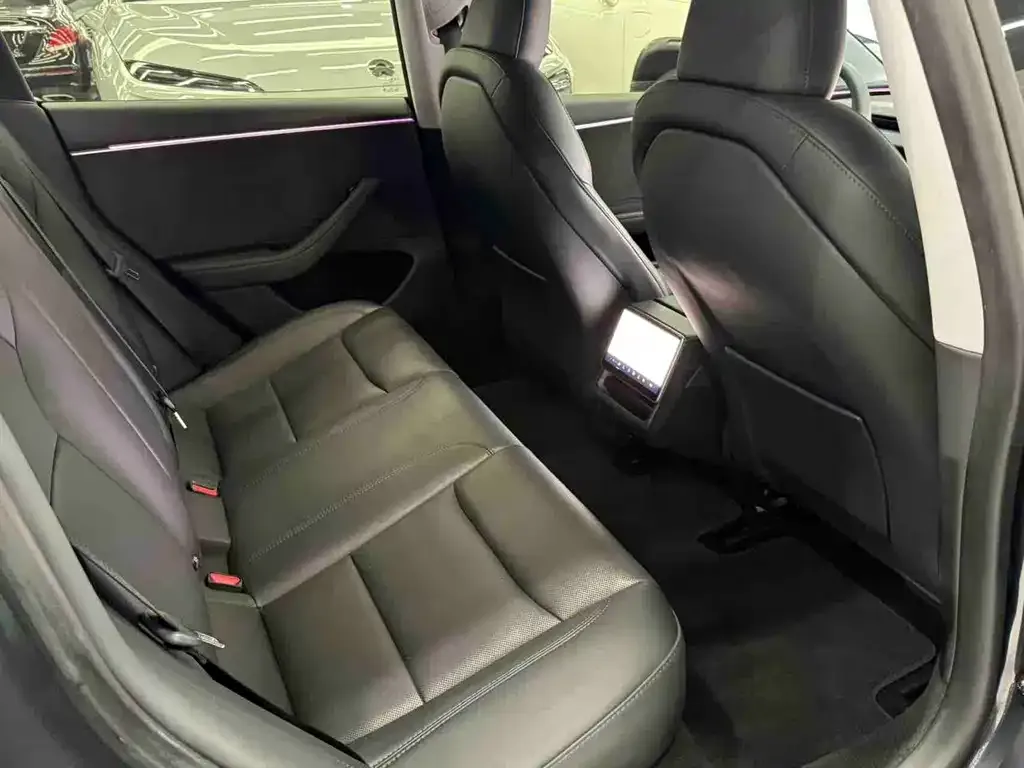 Tesla Model 3 2024 из CN, фото 2