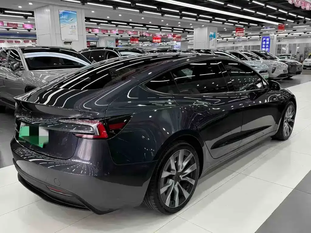 Tesla Model 3 2024 из CN, фото 4