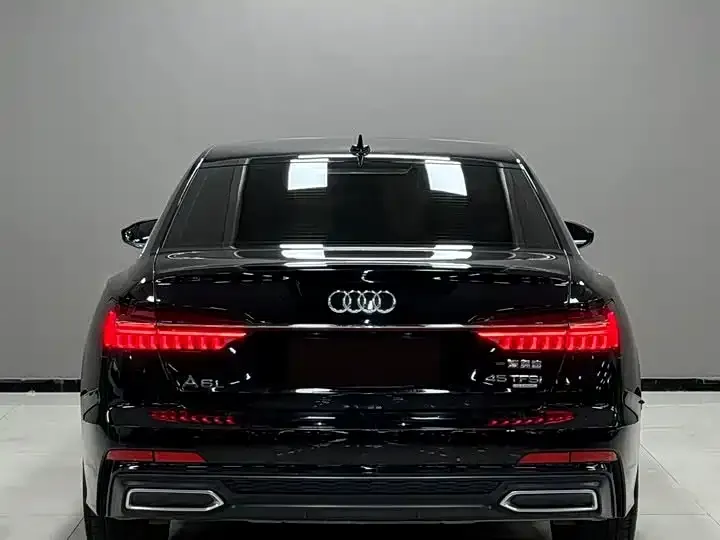 Audi A6L — фото 2