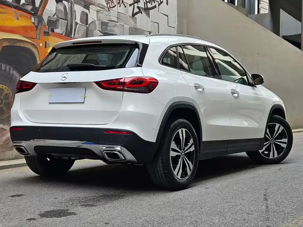 Mercedes-Benz GLA — фото 4