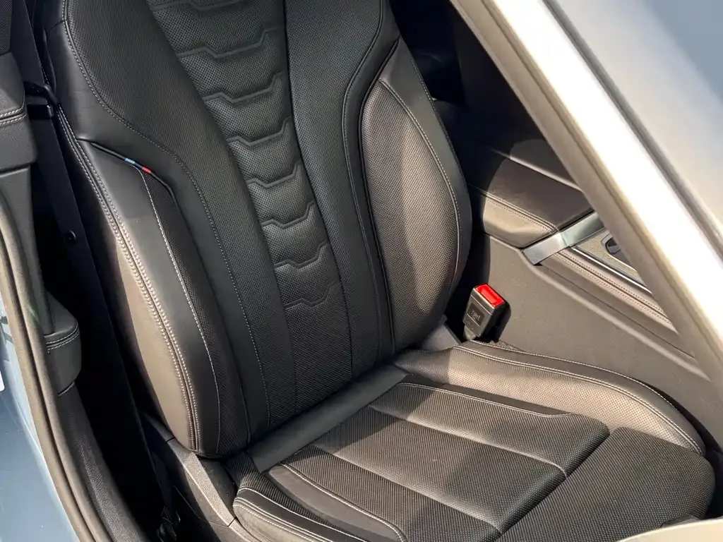 BMW 8 Series 2021 из CN, фото 4