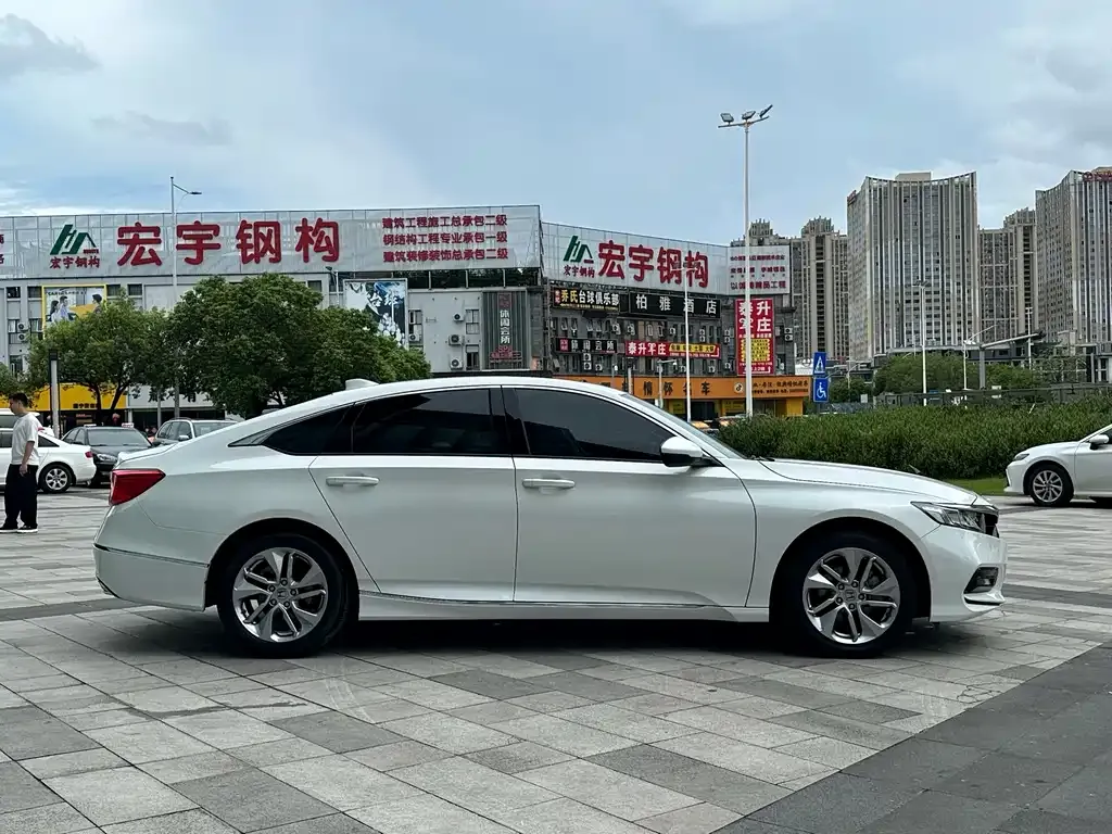Honda Accord 2021 из CN, фото 7