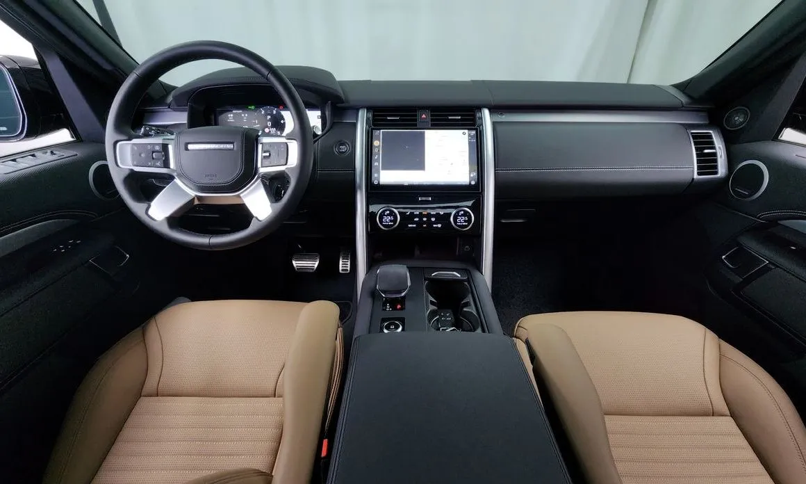 Land Rover Discovery 2025 из KR, фото 7
