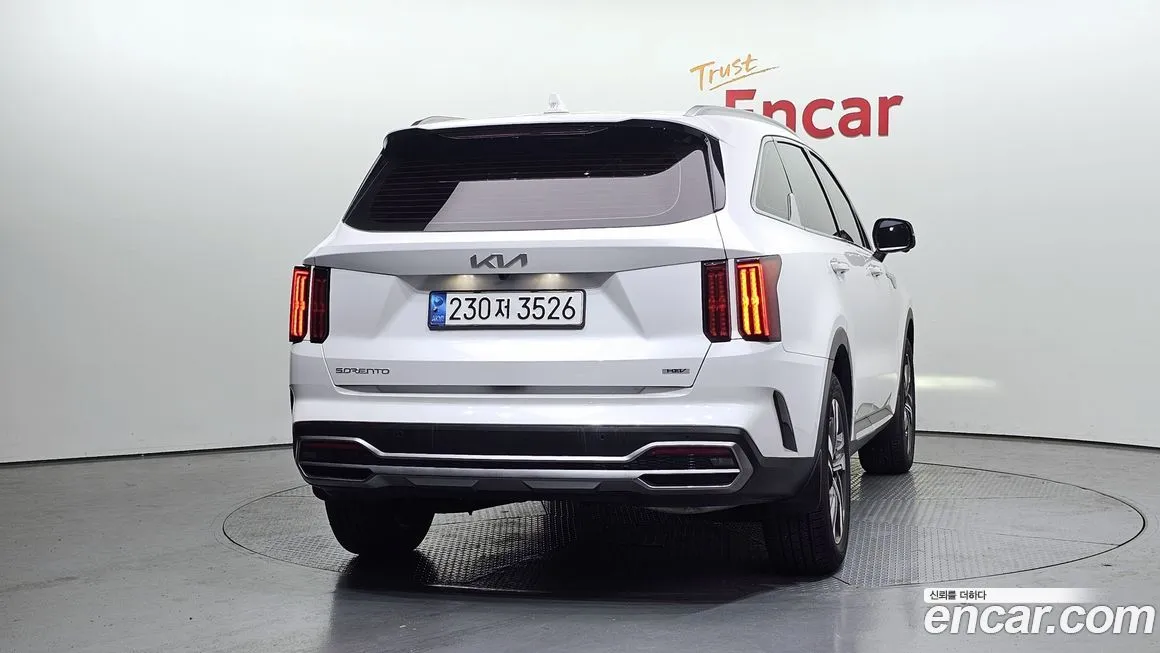 Kia Sorento — фото 4