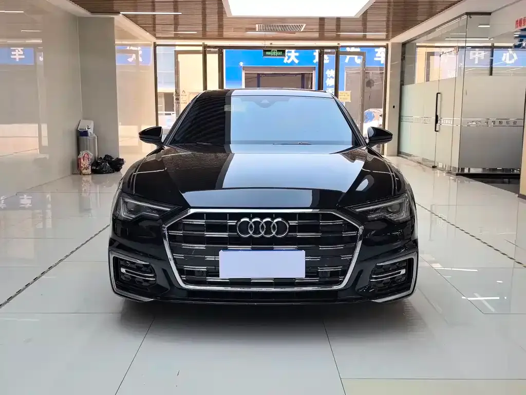 Audi A6L — фото 6