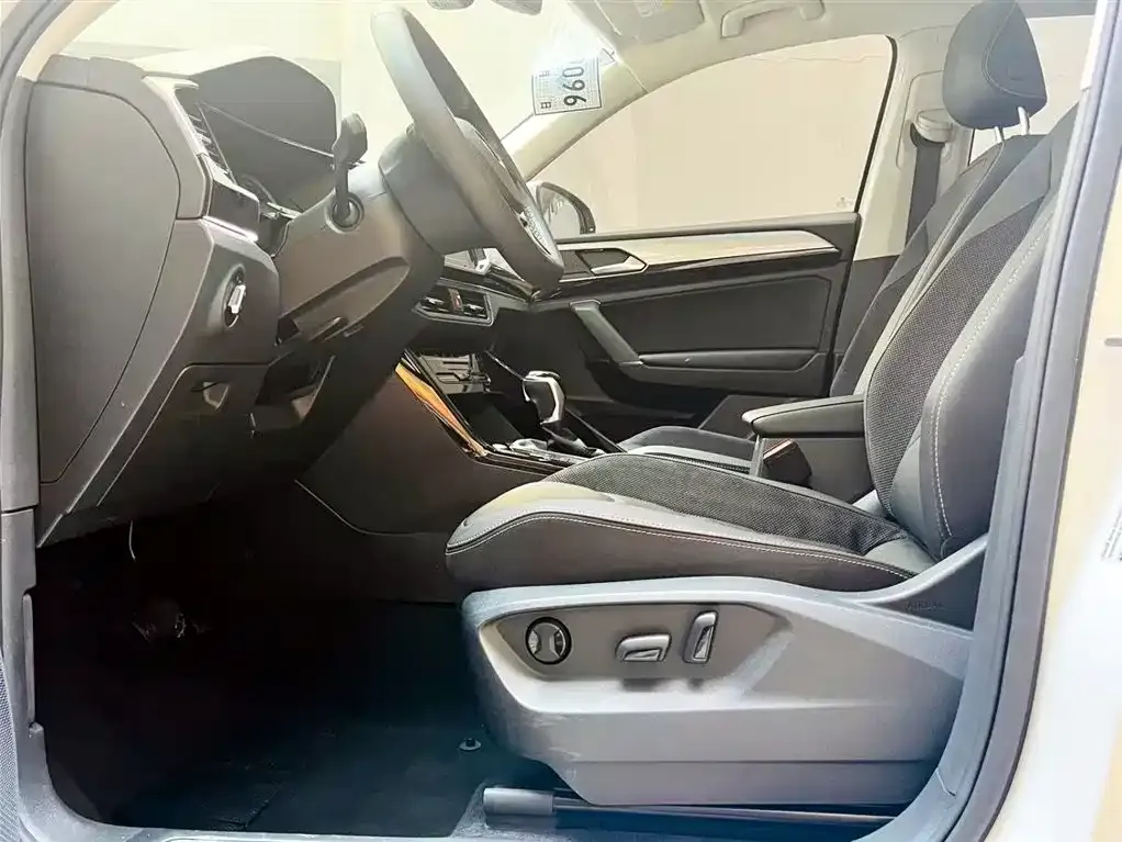 Volkswagen Tayron 2021 из CN, фото 5