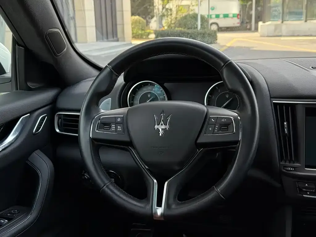 Maserati Levante 2022 из CN, фото 3