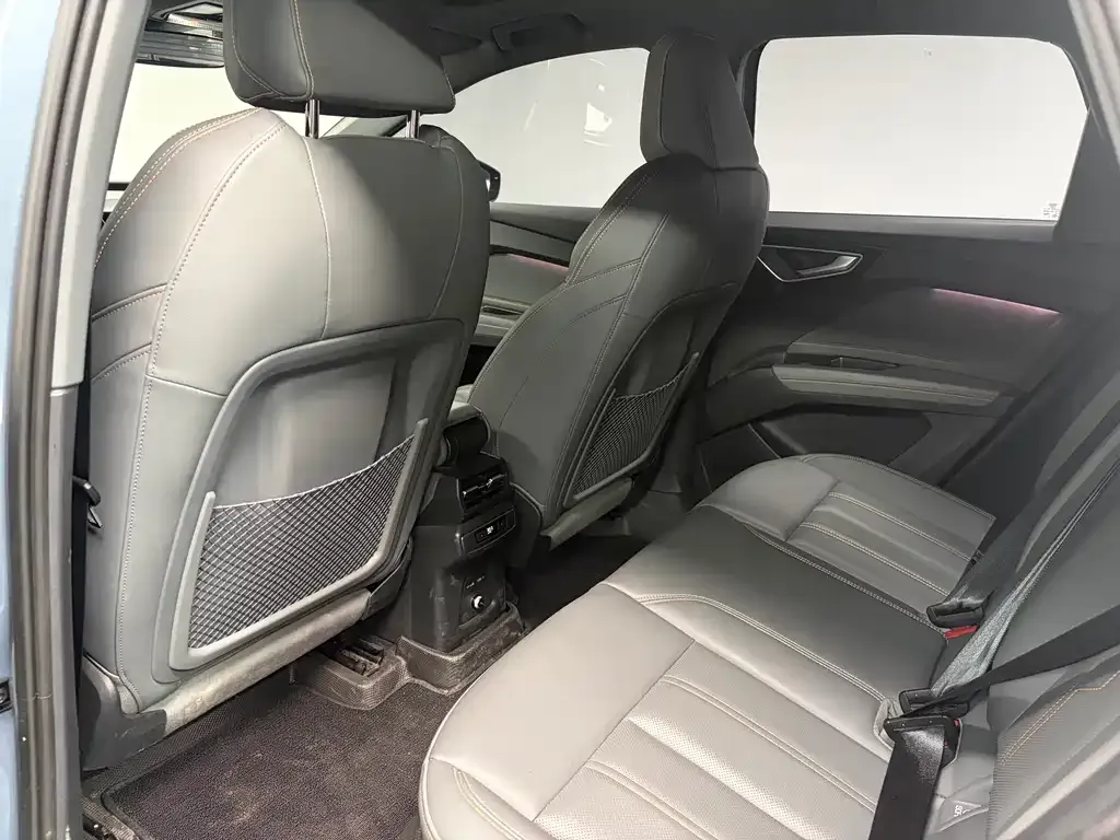 Audi Q4 e-tron 2024 из CN, фото 4