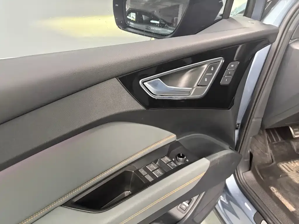 Audi Q4 e-tron 2024 из CN, фото 10