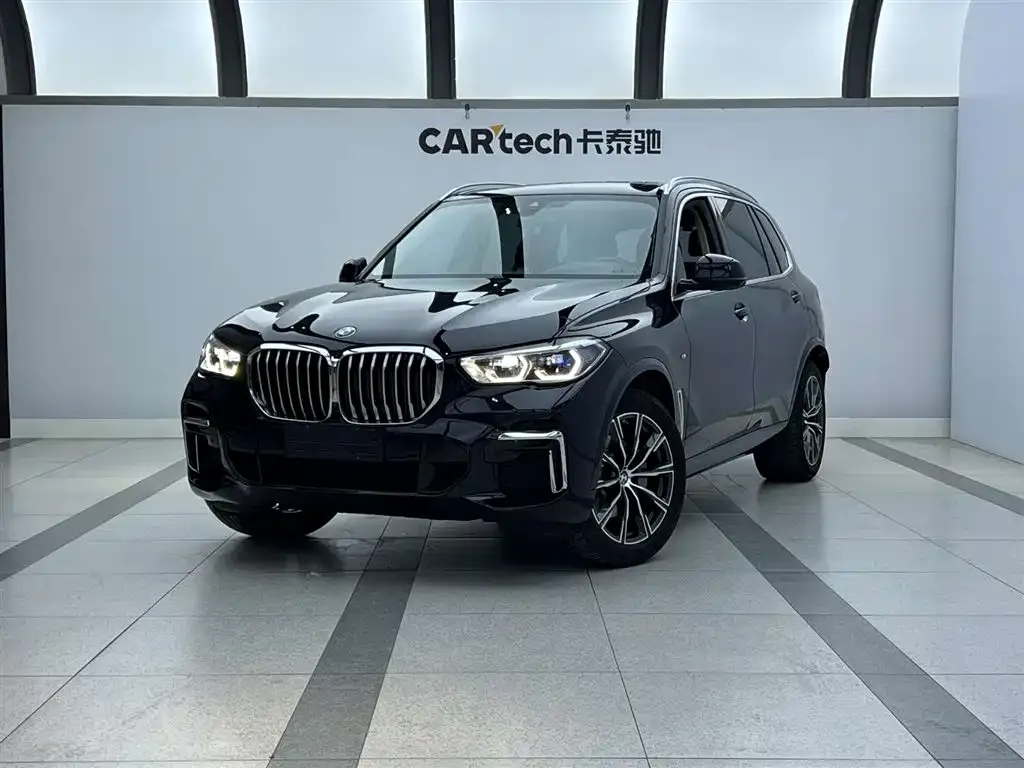 BMW X5 — фото 1