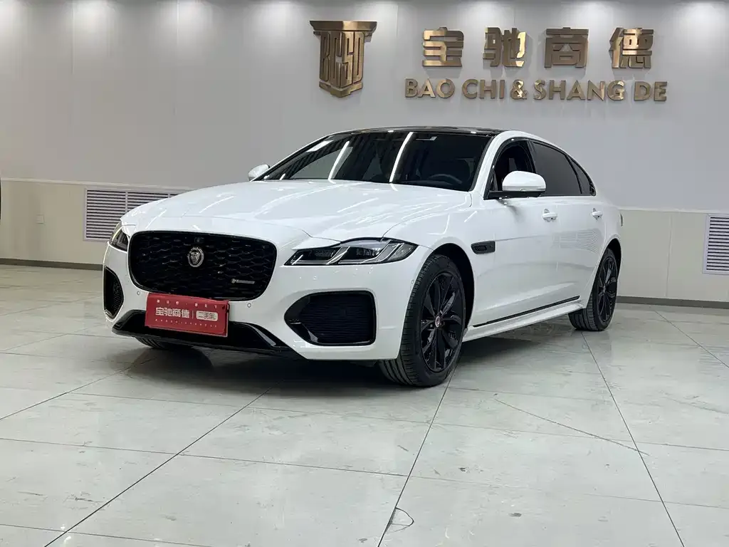 Jaguar XFL — фото 1