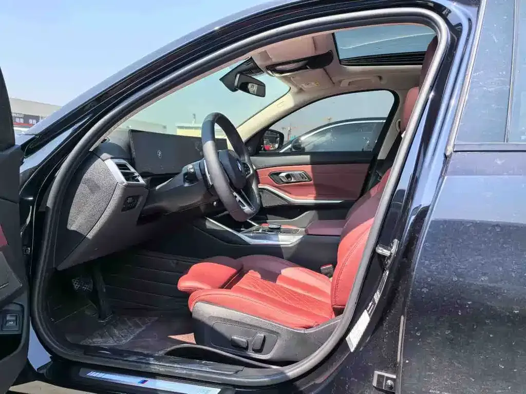 BMW 3 Series 2025 из CN, фото 4