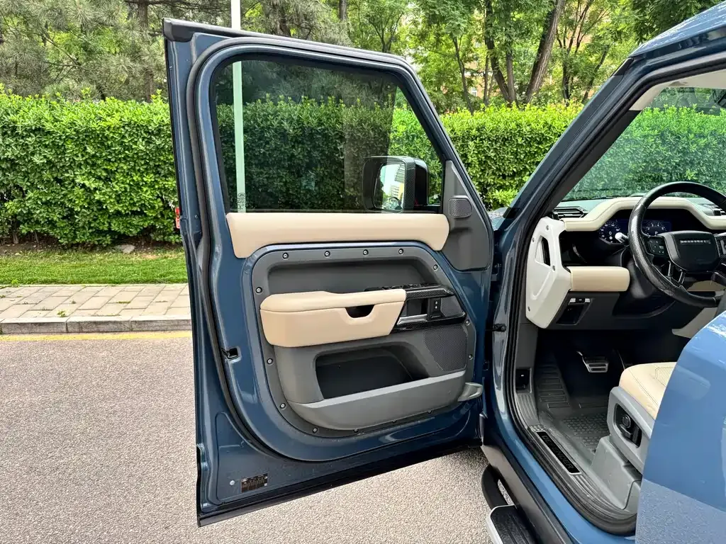Land Rover Defender 2021 из CN, фото 6