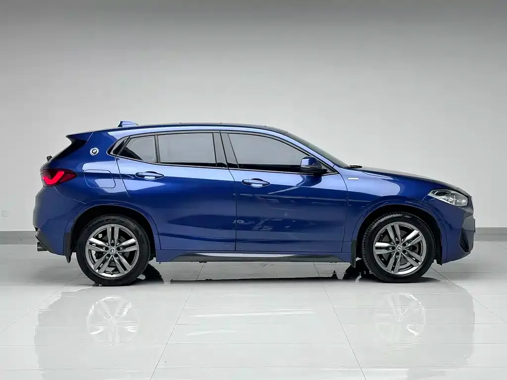 BMW X2 — фото 6