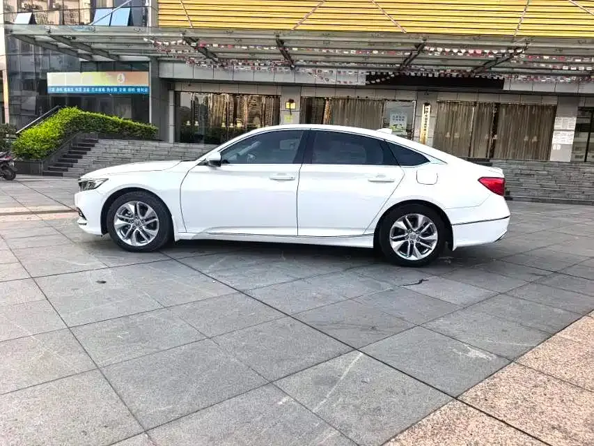Honda Accord 2022 из CN, фото 7