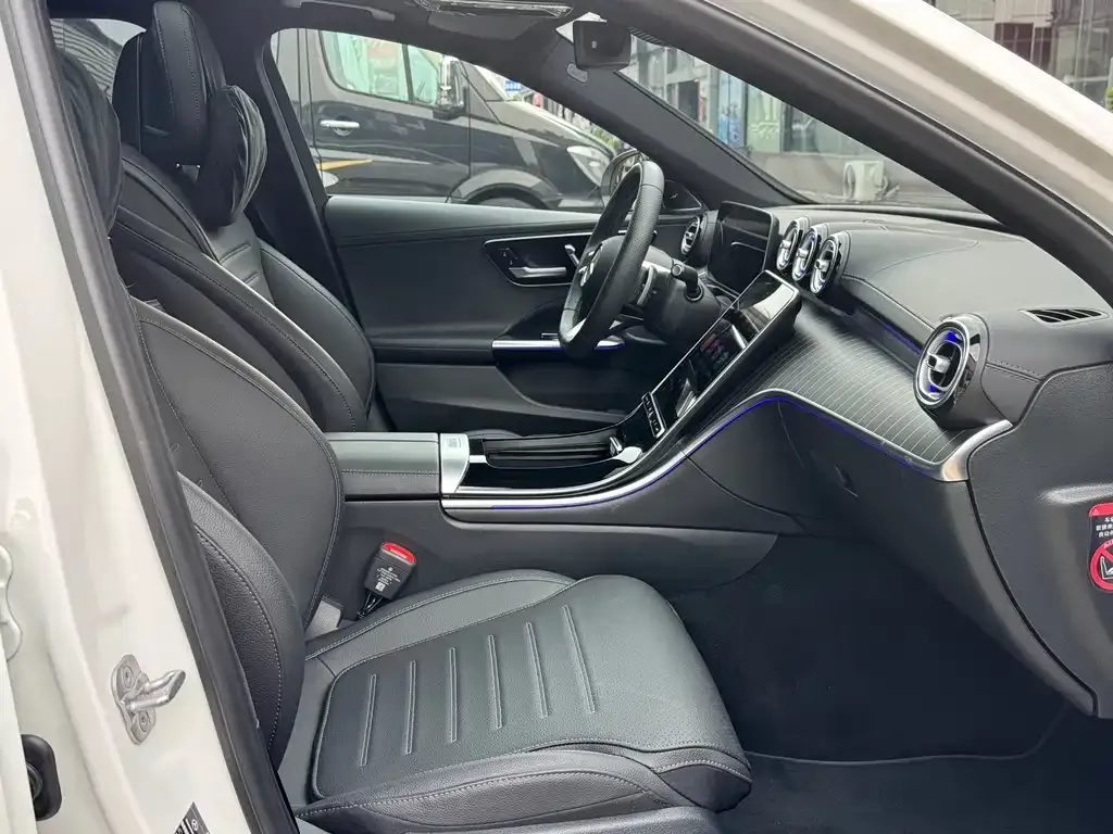Mercedes-Benz C-Class 2024 из CN, фото 5
