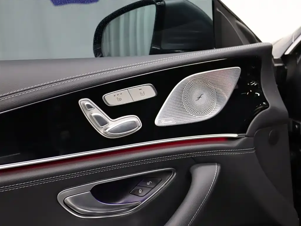 Mercedes-Benz AMG GT — фото 7