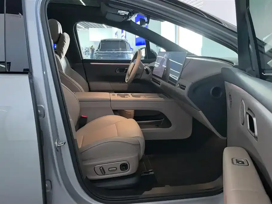 Li Auto i6 2025 из CN, фото 8
