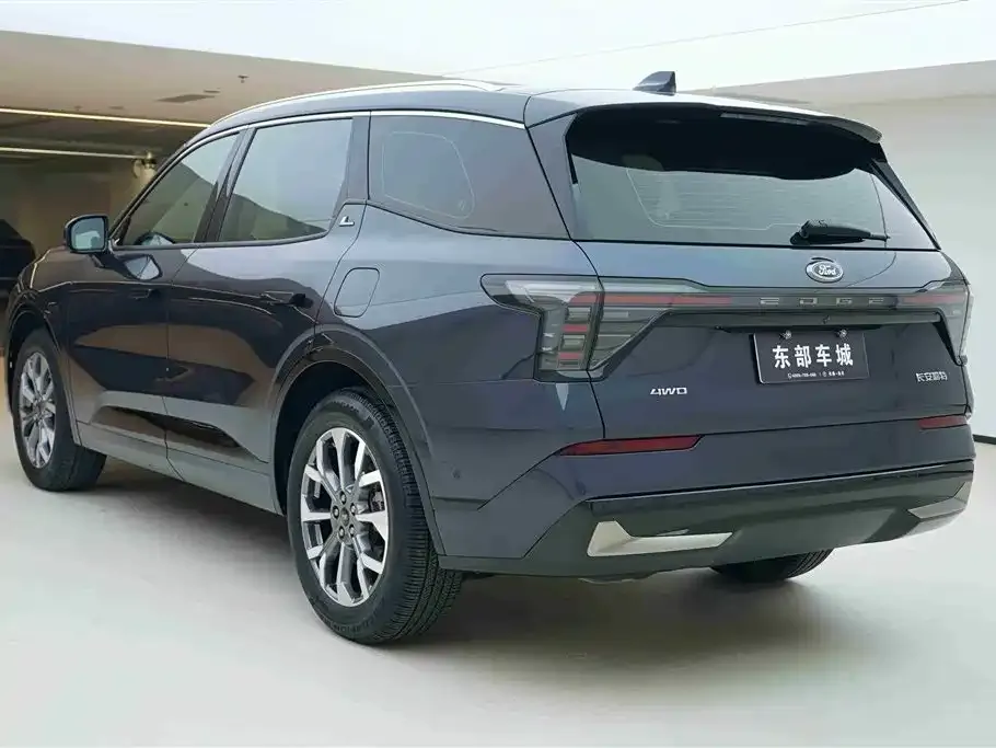 Ford Edge 2023 из CN, фото 4