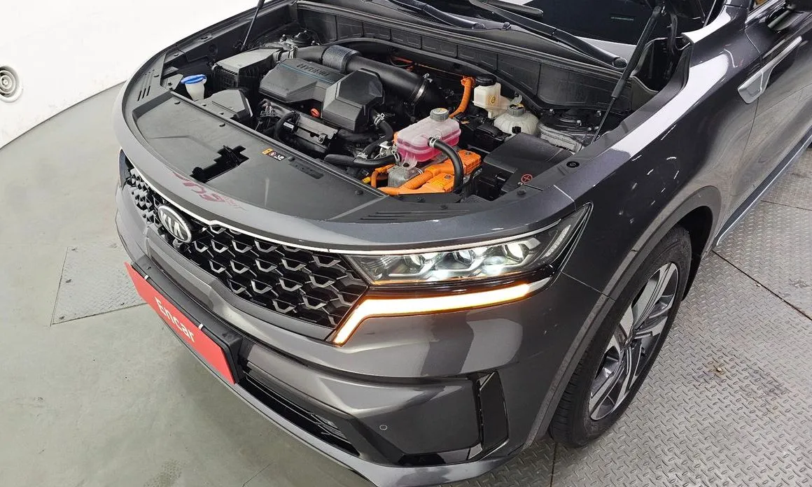 Kia Sorento — фото 10