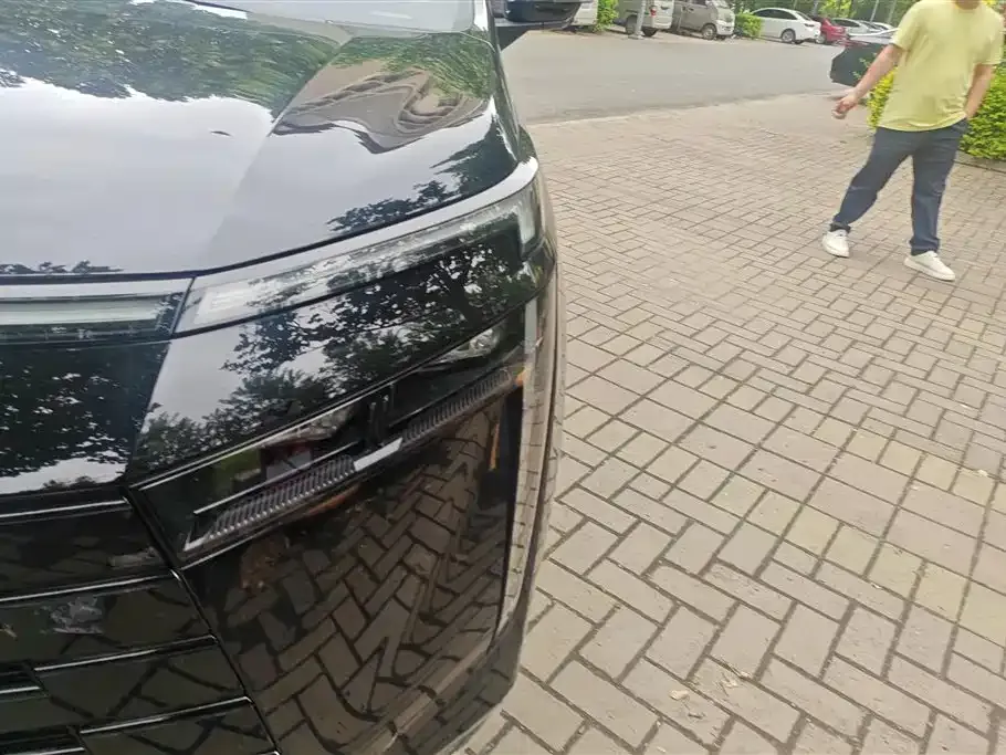 GAC Motor 传祺E8 PHEV 2024 из CN, фото 6