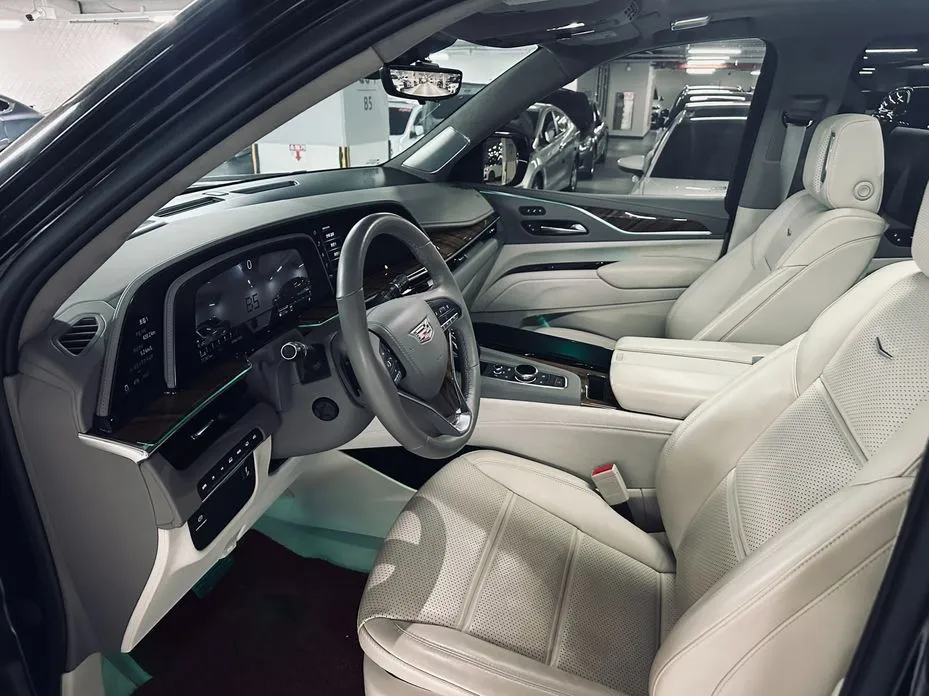 Cadillac Escalade 2022 из KR, фото 6