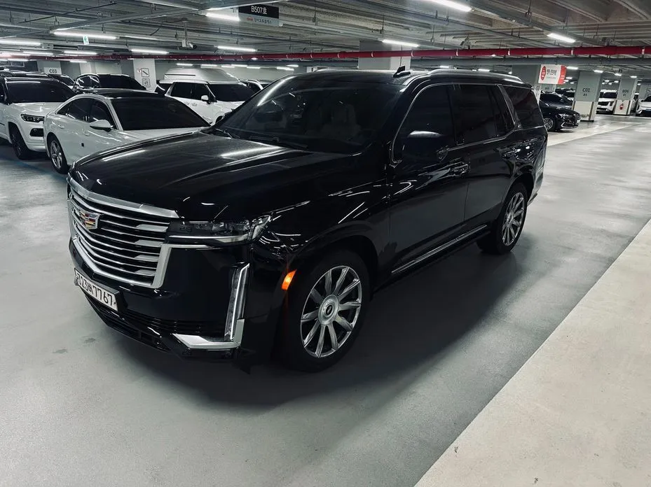 Cadillac Escalade 2022 из KR, фото 3