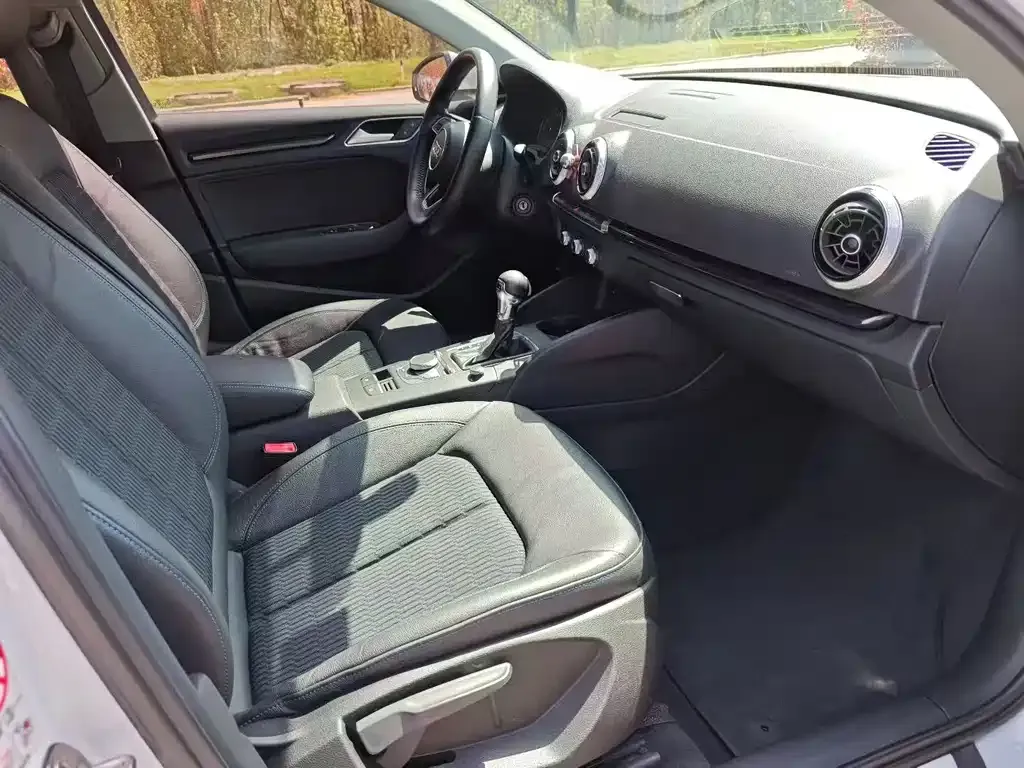 Audi A3 2021 из CN, фото 3