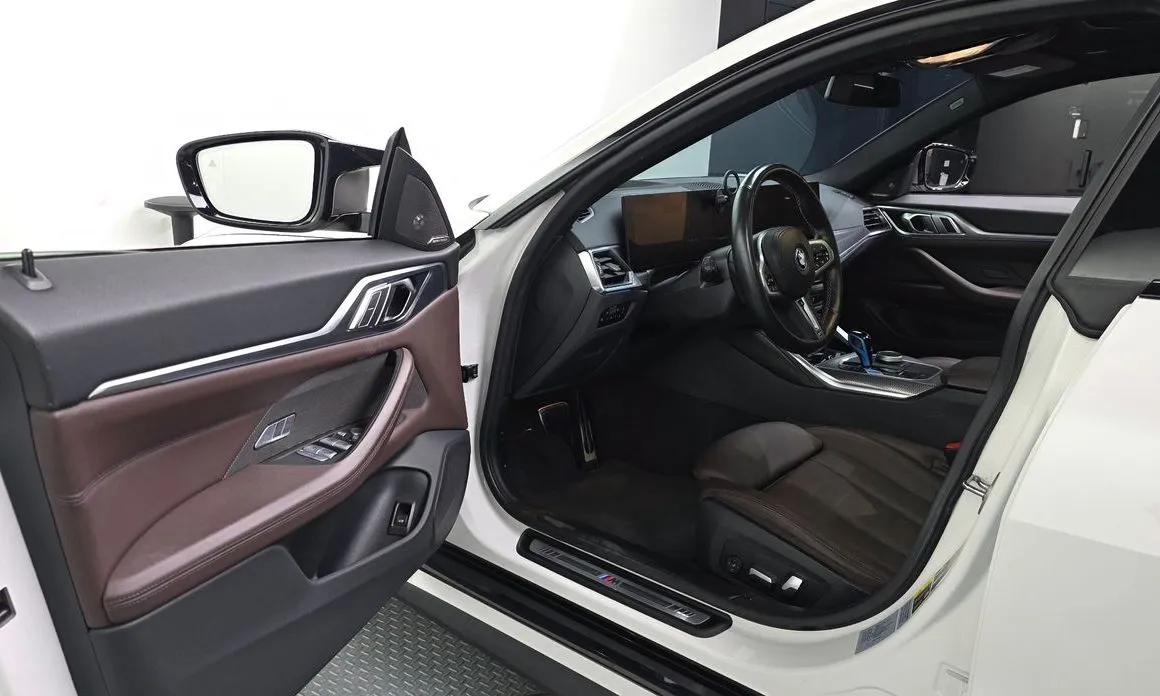 BMW i4 2022 из KR, фото 4