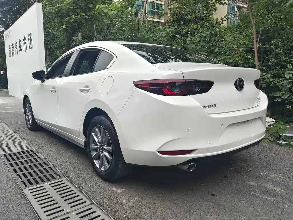 Mazda 3 Axela 2022 из CN, фото 6