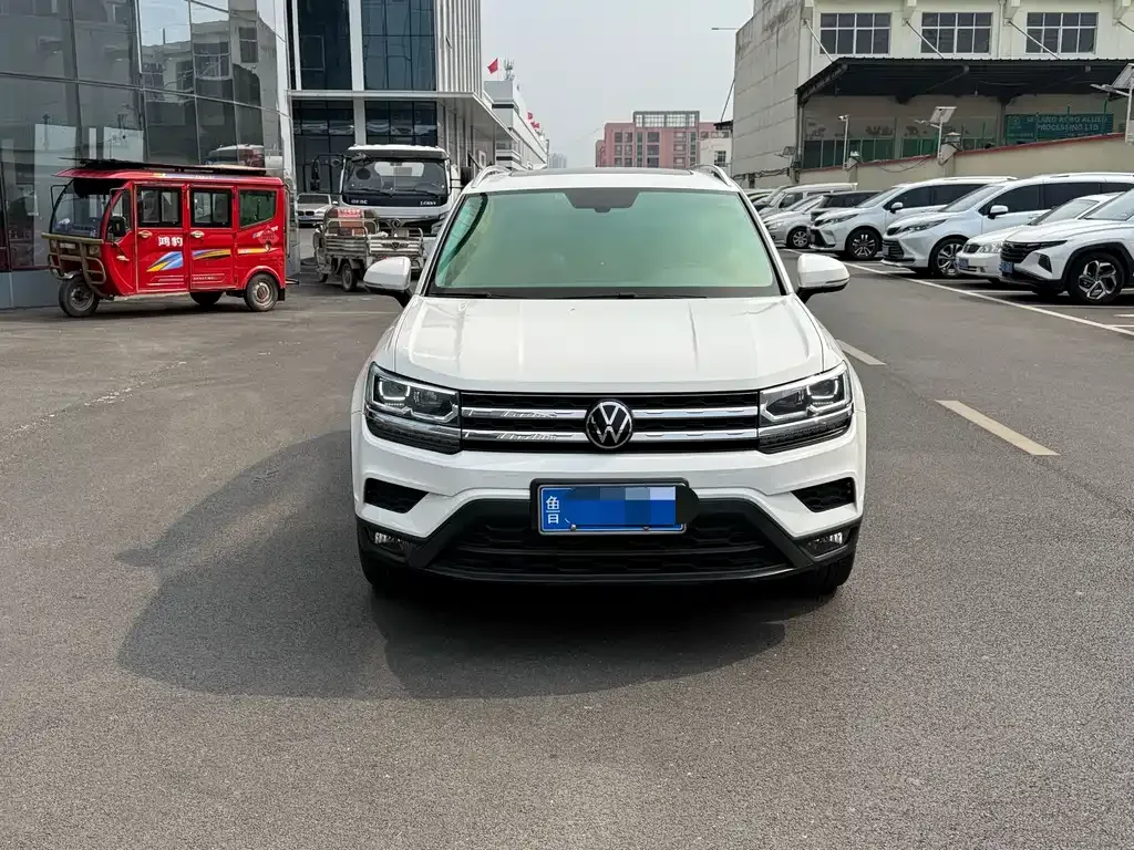 Volkswagen Tharu — фото 9