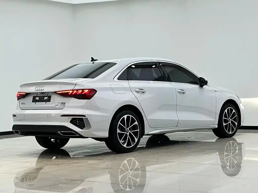 Audi A3 — фото 6