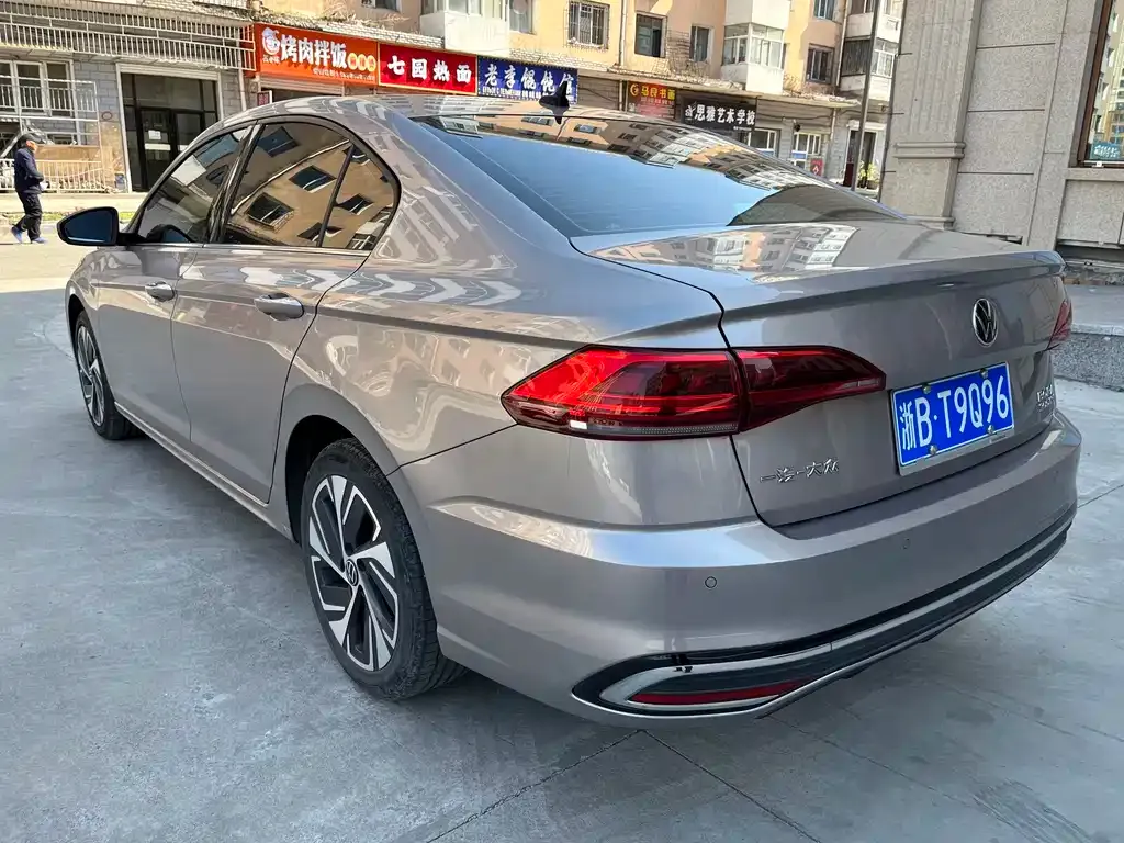 Volkswagen Bora 2022 из CN, фото 5