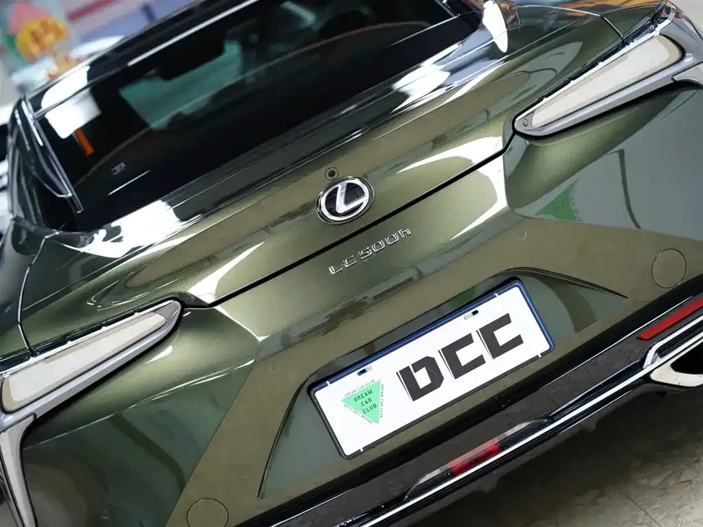 Lexus LC — фото 10