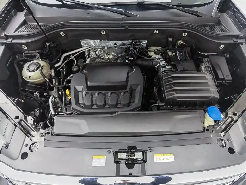 Volkswagen Teramont X 2023 из CN, фото 8