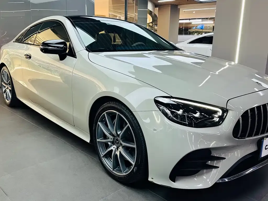 Mercedes-Benz E-Class (Import) — фото 9