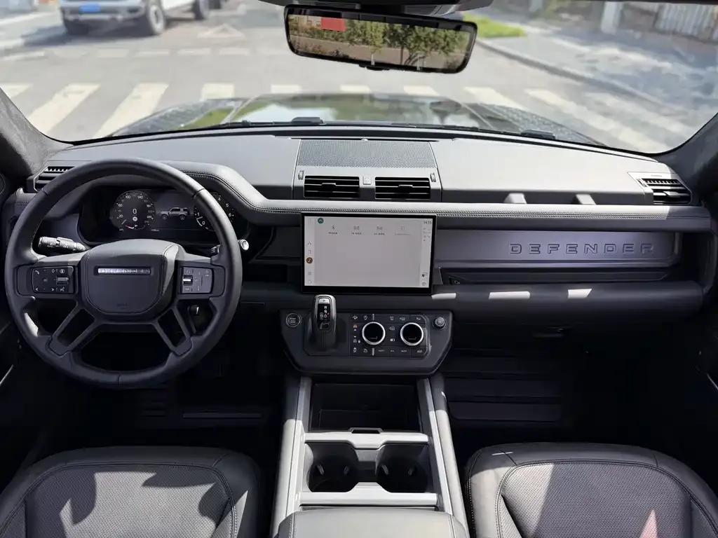 Land Rover Defender 2025 из CN, фото 6