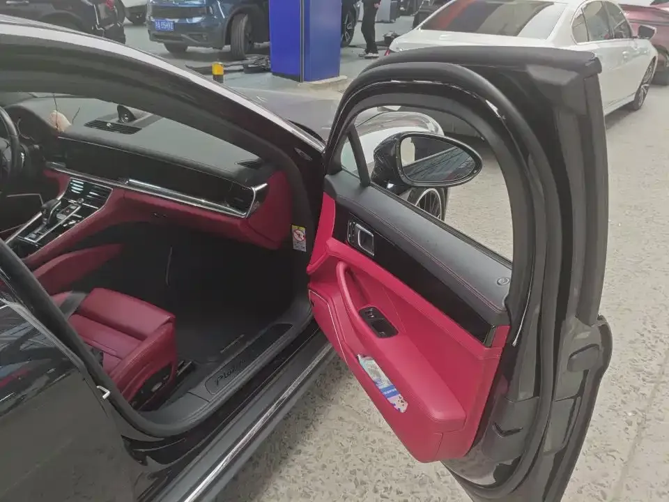 Porsche Panamera 2023 из CN, фото 7